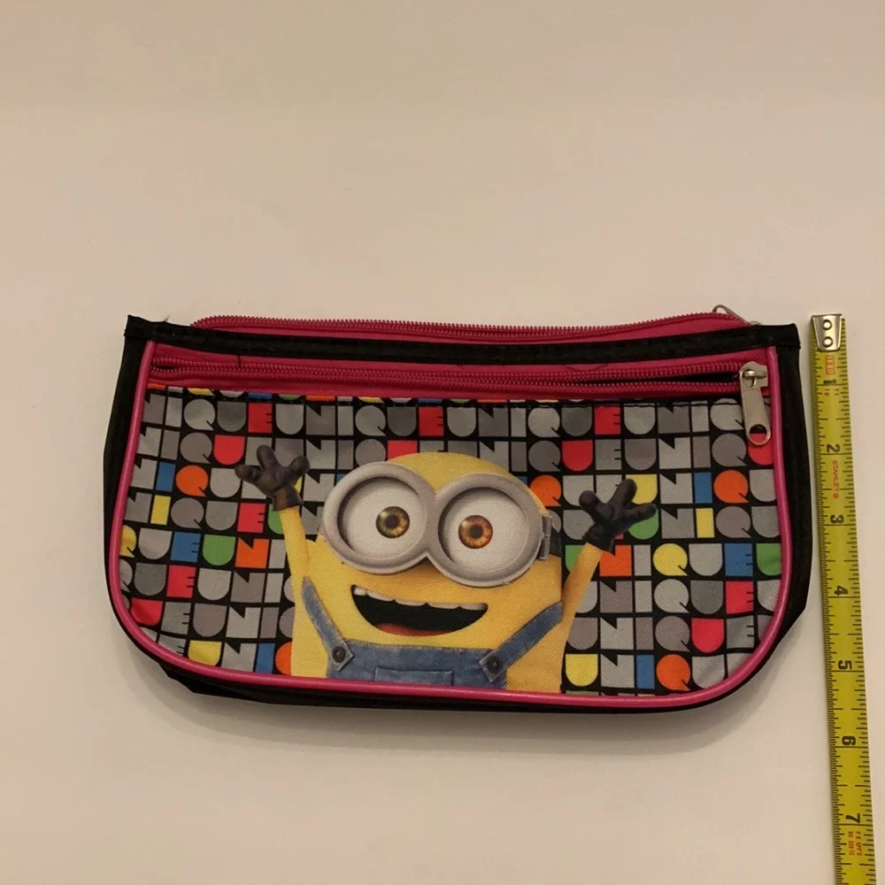 Despicable Me Graphic Minions Double Zippered Case Pouch.